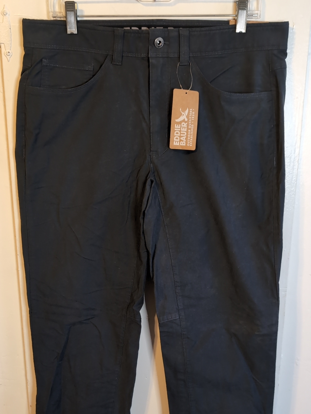 Eddie Bauer Voyager Flex Twill Pant mens 33x32